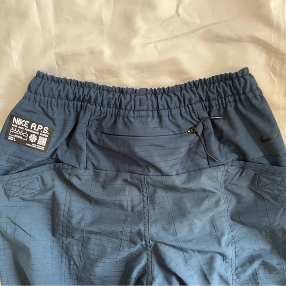 Men’s Nike Dri-FIT APS Woven Pants - Picture 9 of 11